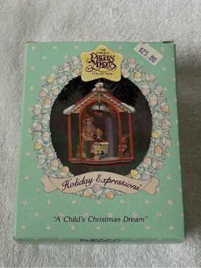 Precious Moments CollectionA Child’s Christmas Dream Ornament vintage 1993